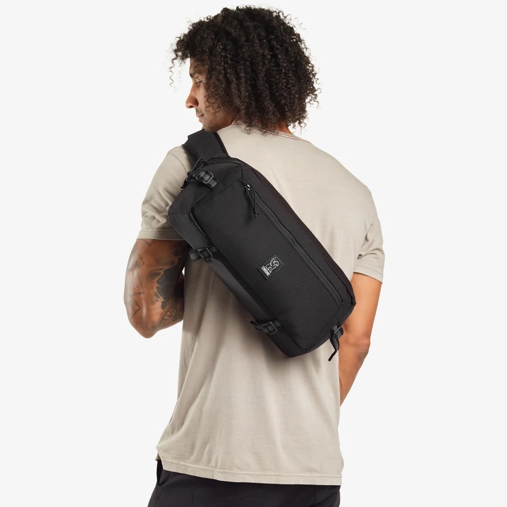 NWOT Chrome Industries Kadet Sling Bag in Rare Black X Color Way